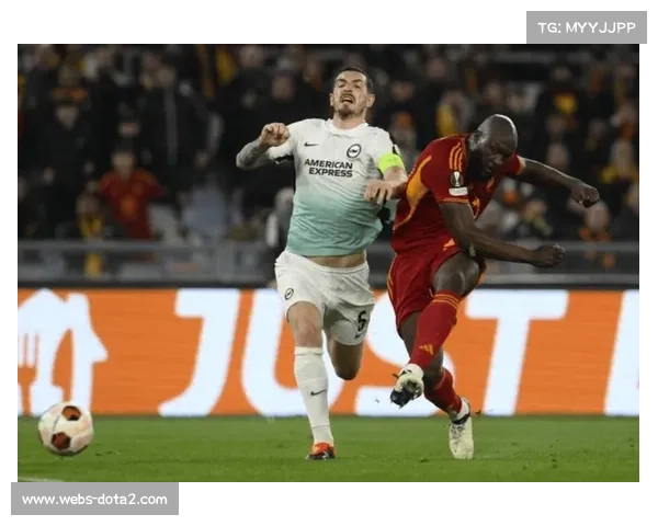 意甲球迷活动升温，街头壁画致敬传奇球员